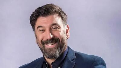  یادی کنیم از ژست به یاد ماندنی زنده‌یاد علی انصاریان با لباس نیروی انتظامی