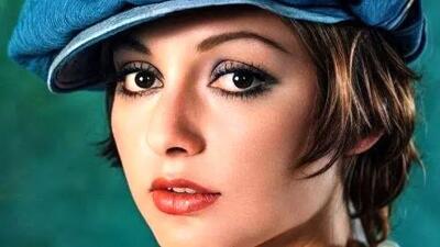  فیلم سفر در زمان / 2  مراسم عروسی «گوگوش و محمود قربانی» در هتل میامی و گوگوش و بهروز وثوقی .../ از چیدمان باشکوه و لباس عروس های تجملاتی ...