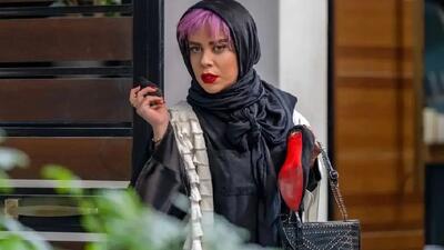  استایل کاملا متمایز الهام اخوان با کیف میلیاردیش در اختتامیه جشنواره ۲۵ واکنش ها را برانگیخت