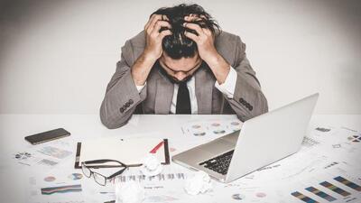  فرسودگی شغلی یا موفقیت؟ تفاوت تلاش سالم و فرسودگی