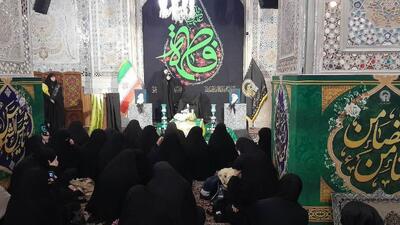  استقبال باشکوه از بانوان خادم عتبه کاظمیه در حرم مطهر امام رضا(ع)