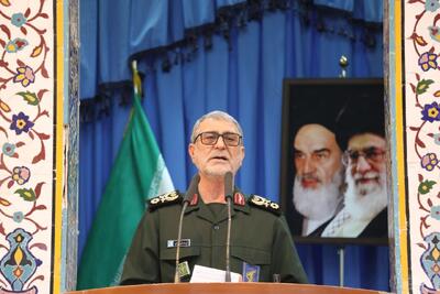  بسیج قلب تپنده جنگ نرم است/اتحاد ملت زیر پرچم رهبری، راز شکست دشمنان است