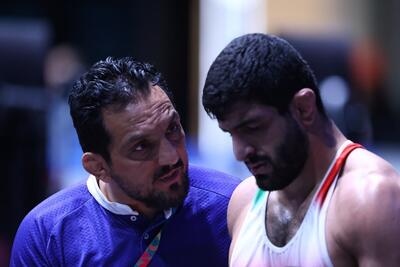  فیلم کامل کشتی کامران قاسمپور / حذف ناباورانه کاپیتان تیم ملی و  قهرمان ۲ دوره جهان