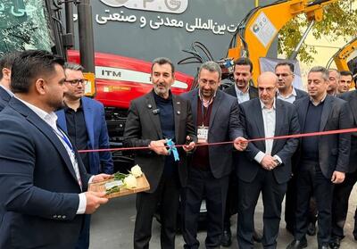  گام بلند چادرملو در نگهداشت نیروگاه‌های خورشیدی - تسنیم