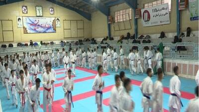  پایان نخستین دوره تمرینی آموزشی فدراسیون کاراته در قم