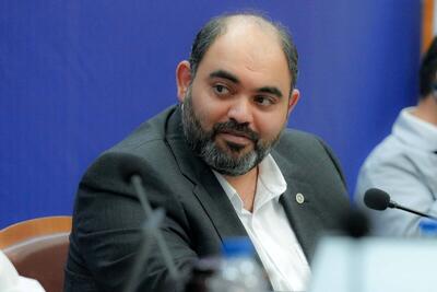  امیر اکبری: تحقق بهره‌وری پایدار با اتکای به دانش فنی و مسئولیت زیست‌محیطی