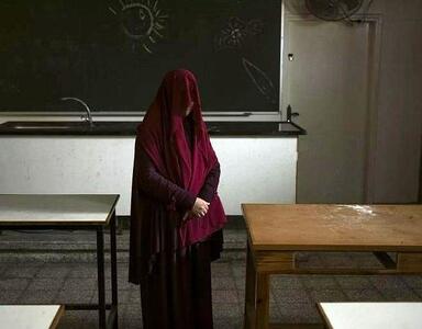  عاشق شدن زنِ شوهرمرده در پارک/ فقط یک عکس از او دارم!