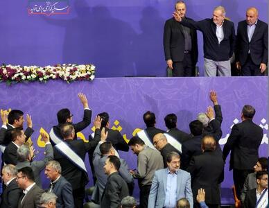  اعتراض گسترده بازنشستگان تامین اجتماعی؛ «بیمه درمان تکمیلی در بلاتکلیفی!» / مطالبه ورود فوری رئیس‌جمهور و هشدار درباره بحران درمانی ۱۰ میلیون نفر