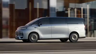  معرفی جیلی گلکسی V900؛ ونی با پیشرانه EREV