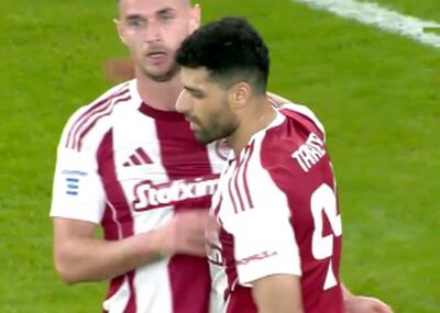  دَبل تماشایی طارمی، شب المپیاکوس را روشن کرد