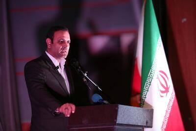  کمال اکبریان: خبرنگاران چهارمحال و بختیاری همیشه دغدغه بهبود وضعیت مردم را داشته‌اند