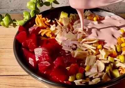  طرز تهیه سالاد ماکارونی مجلسی مخصوص شب یلدا !