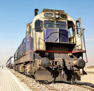  آغاز صادرات ریلی مشتقات نفتی لرستان  به  هند