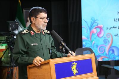 سردار رمضان شریف، سخنگوی پیشین سپاه: نگاه نسل جدید به مقوله امنیت تغییر کرده/ اگر در روایت جنگ ۱۲ روزه تعلل کنیم، دشمن با طرح شبهاتی نظیر «چه کسی جنگ را شروع کرد؟» و «چه کسی مقصر بود؟»، افکار عمومی را منحرف می‌کند
