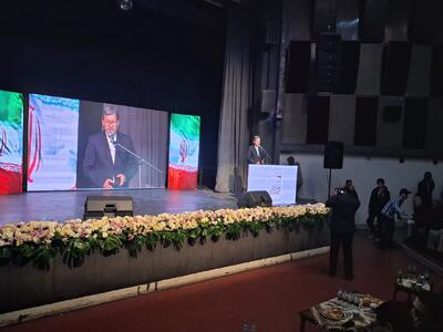  استاندار: اصفهان را به پایتخت تئاتر ایران تبدیل کنیم