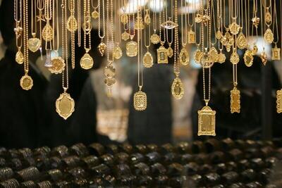  عقب نشینی نرخ طلا در نخستین روز آذر
