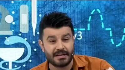  فیلم/ رونمایی مجری معروف از دختر قند عسلش روی آنتن زنده تلویزیون / کلا برنامه رو نابود کردن