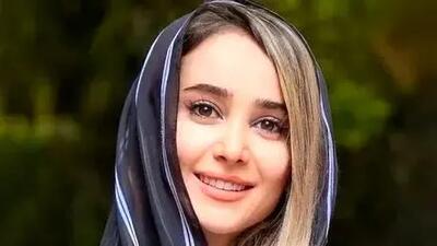  عکس/ الناز حبیبی با حضور در تبلیغ یک برند ، به سوژه داغ فضای مجازی تبدیل شد / تابوشکنی یا تبلیغ حرفه‌ای؟!