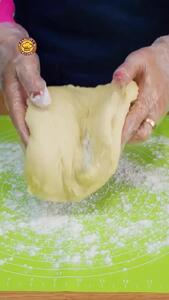  فیلم طرز تهیه کروسان مغزدار خانگی
