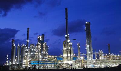  افزایش ۹ میلیون لیتری تولید بنزین و نفت‌گاز در دولت چهاردهم/بازسازی واحد RFCC پالایشگاه اراک بعد از ۱۳ سال