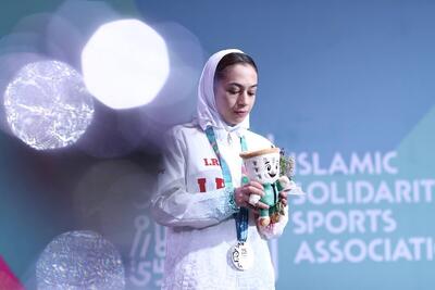  حسن‌زاده: پیام رهبری از هر مدالی ارزشمندتر بود /مردم ایران لایق طلا هستند+ فیلم