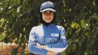  النا معدنی‌پور دختر موتورسوار، زیر تیغ جراحی