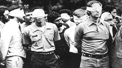  تصاویر تاریخی از تسخیر سفارت آمریکا در تهران