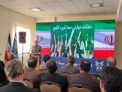  حاجی‌ بابایی: ۹۰ میلیون ایرانی بسیجی اند/ دعوا و اختلاف سم مهلک برای کشور و نظام است/ قانون مصوب کردیم که مردم مجهز به هوش مصنوعی شوند