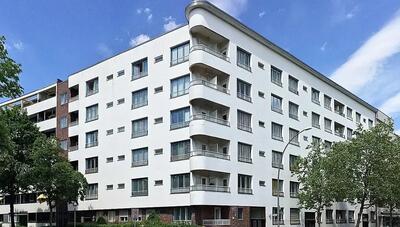  اثر مشترک یاکوبوویتز و هانس شارون؛ آپارتمان مدرنیستی برلین همچنان می‌درخشد (+عکس)