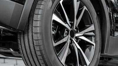  ترفند‌های ساده برای برق انداختن رینگ اسپرت خودرو