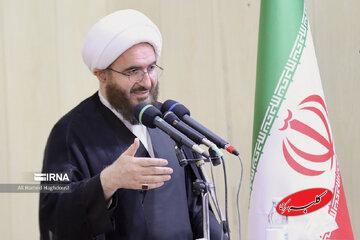  حاج علی اکبری: نیروهای مؤمن اگر در قالب یک شبکه فعال نباشند دچار افت روحیه می‌شوند/ جبهه مقابل ما کاملاً هماهنگ عمل می‌کند - کلبه سرگرمی