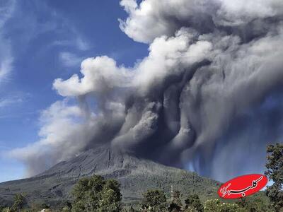 ببینید | فوران انفجاری آتشفشان در اندونزی - کلبه سرگرمی