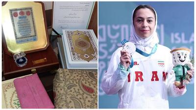  هدیه رهبر انقلاب به فرشته حسن‌زاده خبرساز شد! - پارس فوتبال