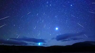  نمایش بی‌ نظیر بارش شهابی اسدی در آسمان ایران!