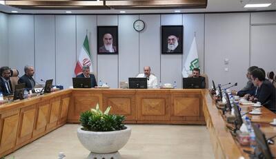  مردمی‌سازی اقتصاد ملی با مشارکت هلدینگ‌های بنیاد مستضعفان