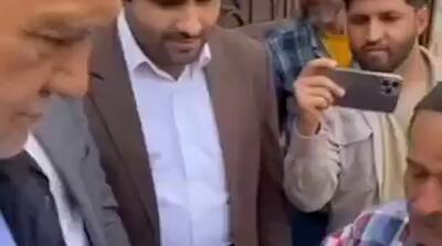  رفتار پزشکیان با پیرمرد جانباز زباله گرد را ببینید