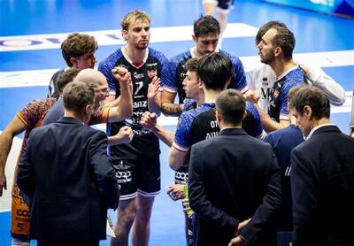  لیگ والیبال ایتالیا؛ چهارمین پیروزی متوالی شاگردان پیاتزا