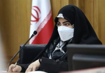  انتقاد از بی‌توجهی به وضعیت مادران شاغل در روزهای آلوده - تسنیم