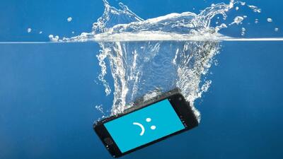 آیا باید مقاومت در برابر آب گوشی های هوشمند و استاندارد IP را باور کنیم؟