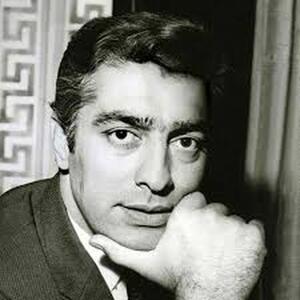  فردین در تئاتر پارس لاله‌زار؛ مثل همیشه خوشتیپ!