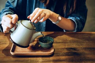  بهترین دمنوش‌ها برای بهبود عملکرد گوارش