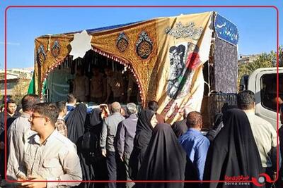  تشییع پیکر ۱۲ شهید گمنام در شیراز