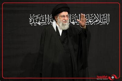  پنجره‌ متفاوتی به شعرخوانی مراسم عزاداری فاطمیه به یاد شهید سلیمانی و سرداران شهید جنگ ۱۲روزه در حسینیه امام خمینی(ره)