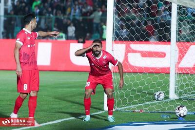  کاظمیان: تعویق بازی پرسپولیس مقابل تراکتور به ضرر ما شد/ هواداران مثل همیشه پشت تیم باشند