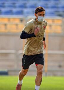  عکس/ فرشاد احمدزاده با ماسک ویژه در تمرین پرسپولیس | اقتصاد24