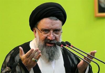 احمد خاتمی: هرگونه واژه‌سازی مانند «حجاب اجباری» ساخته دشمن است/ نباید اصل دستور دینی را زیر سؤال برد