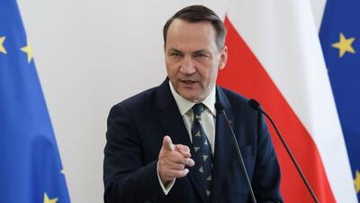  لهستان سفیر اسرائیل را احضار کرد