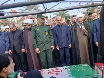 پیکر هفت شهید گمنام در رشت تشییع شد