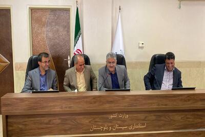  انتقال آب از دریای عمان مهم‌ترین برنامه زیرساختی استان است