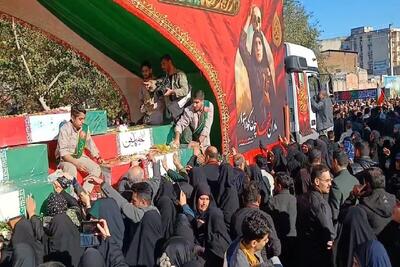  آئین تشییع پیکر ده شهید گمنام در ساری برگزار شد